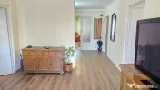 Vand apartament 4 camere Deva, Decebal (Cuza Voda, Catedrala), et 1 