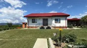 Casă / Vilă Mărăști zona montană a Vrancei