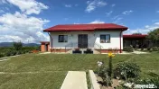 Casă / Vilă Mărăști zona montană a Vrancei 