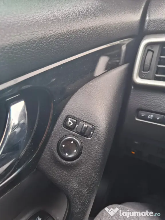 NISSAN Qashqai 2015 — imagine 8