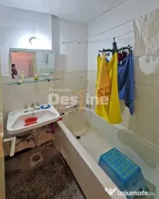 APARTAMENT 3 CAMERE SEMIDECOMANDAT