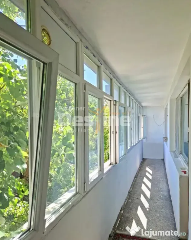 APARTAMENT 3 CAMERE SEMIDECOMANDAT - Bucuresti (Bucuresti-Ilfov)