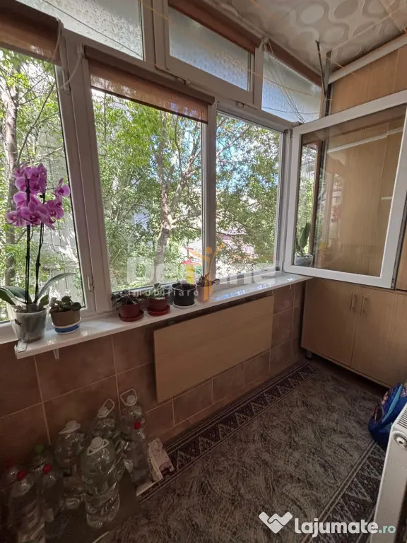 APARTAMENT 3 CAMERE SEMIDECOMANDAT - Bucuresti (Bucuresti-Ilfov)
