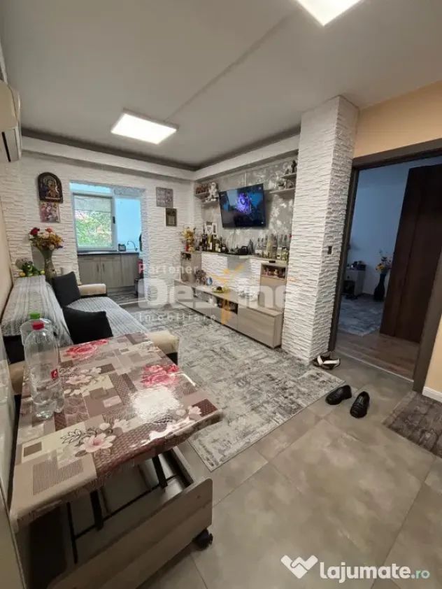 APARTAMENT 3 CAMERE SEMIDECOMANDAT - Bucuresti (Bucuresti-Ilfov)