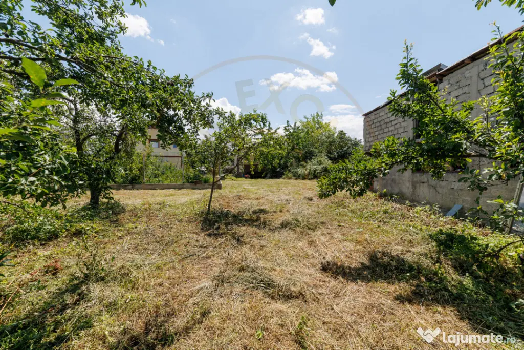 Casa cu teren de 889mp Prundu - Ideala pentru locuit sau dez