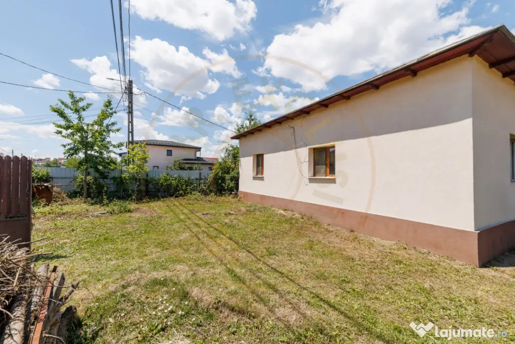 Casa cu teren de 889mp Prundu - Ideala pentru locuit sau dez