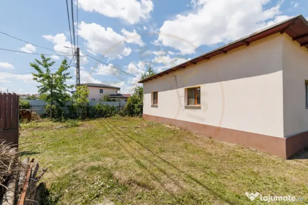 Casa cu teren de 889mp Prundu - Ideala pentru locuit sau dez