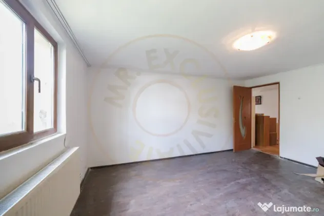Casa cu teren de 889mp Prundu - Ideala pentru locuit sau dez