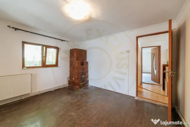 Casa cu teren de 889mp Prundu - Ideala pentru locuit sau dez