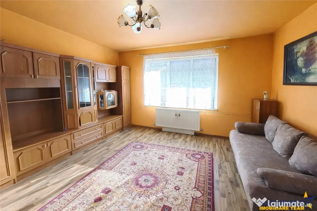 3D!Ansamblu casa productie comercial, 3 corpuri,acces strada