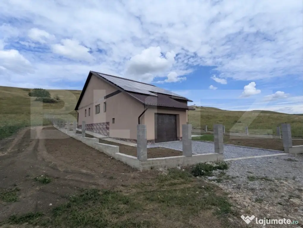 Casă semifinisată, 134 mp, teren 1064 mp, Moristi Apahida