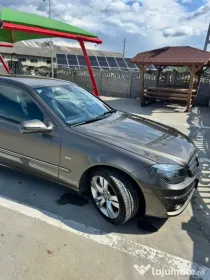Mercedes clc 1.6 blue eficiency