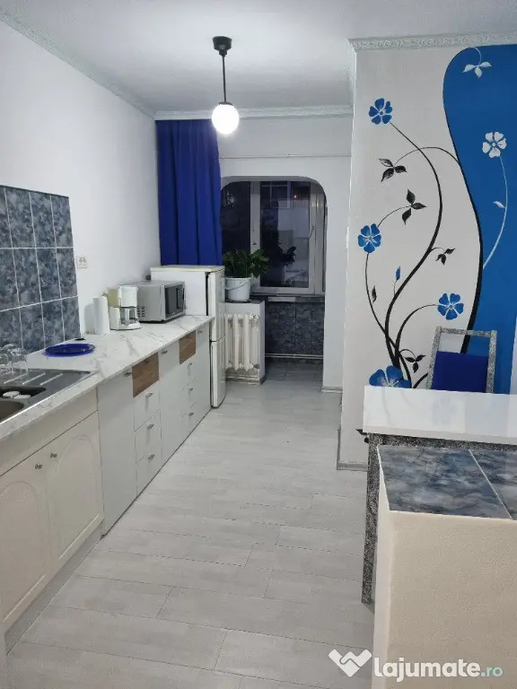 De inchiriat apartament cu 2 camere central Focsani