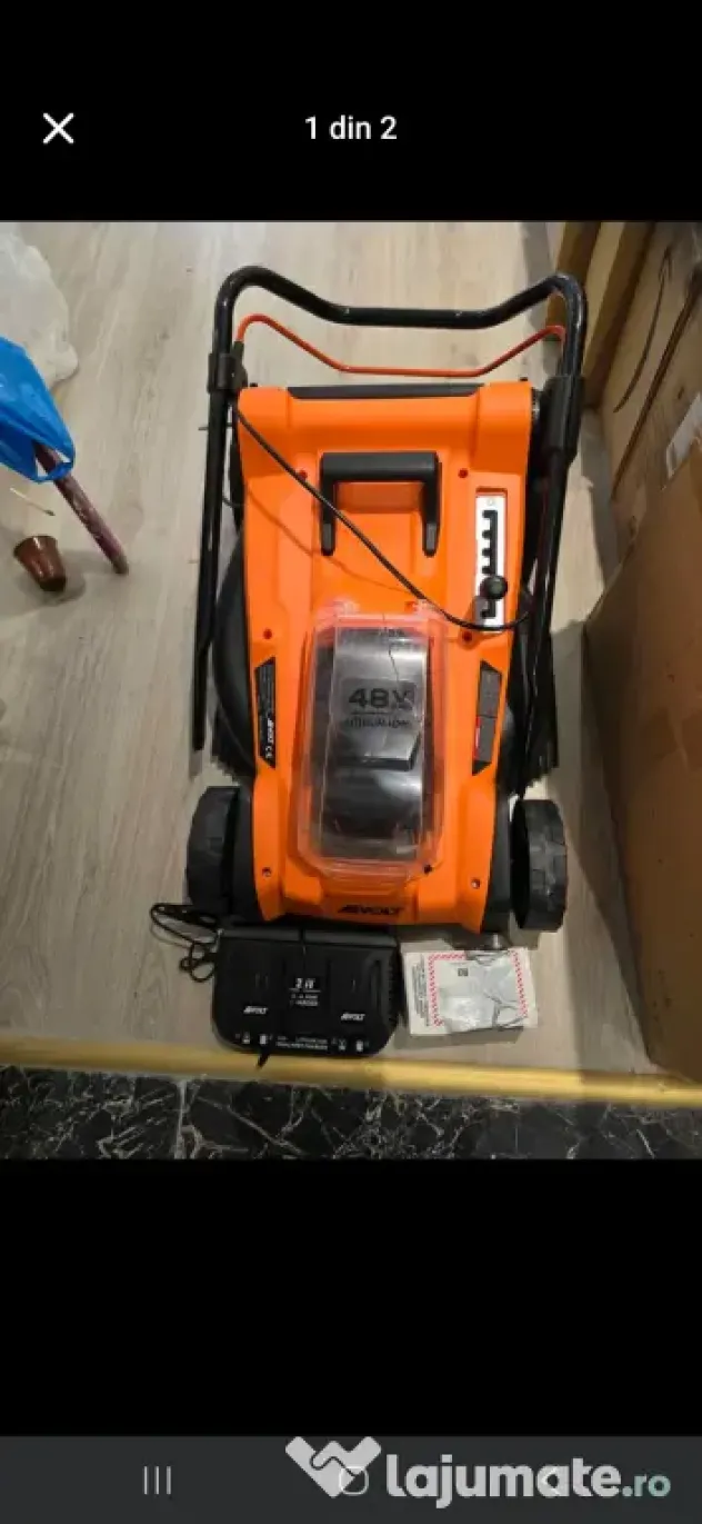 Masina de tuns iarba electrica