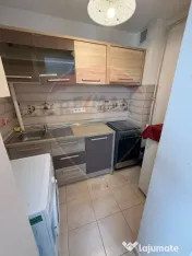 DE INCHIRIAT apartament cu o camera in blocul cu avocati 