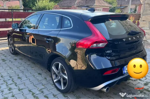 Volvo V40 D3 R Design 2016 150 cp 2.0 diesel