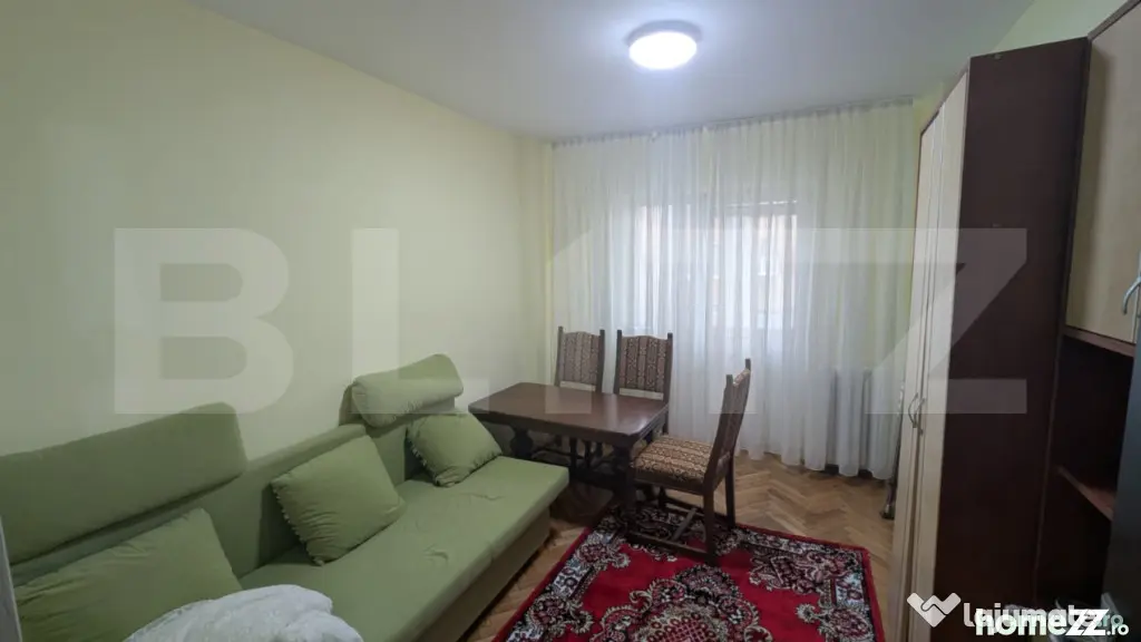 Apartament cu 2 camere, decomandat, 55 mp, 2 bai, zona Cetat - Alba Iulia (Alba)