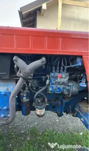 Tractor cu remorca
