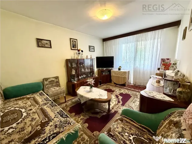 Apartament de 3 camere etaj 3/ 4, Astra, Brasov - Brasov (Brasov)