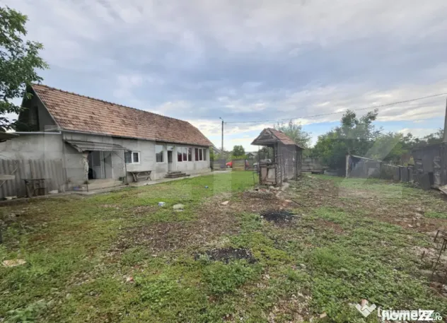 Casă de vanzare, 94 mp, teren intravilan 2.698 mp, Cisteiu