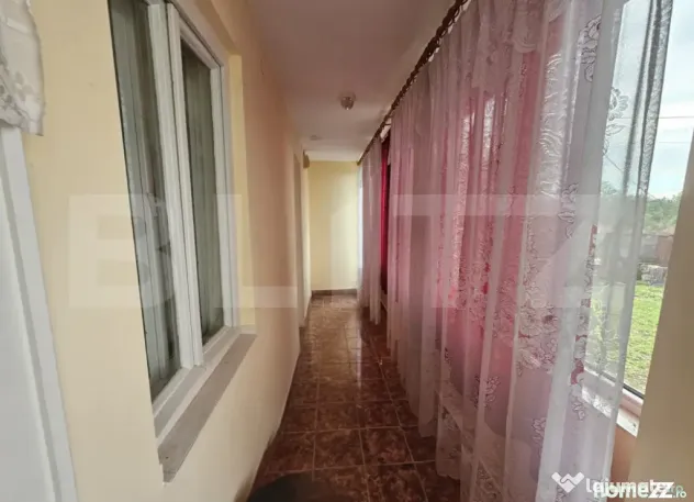 Casă de vanzare, 94 mp, teren intravilan 2.698 mp, Cisteiu