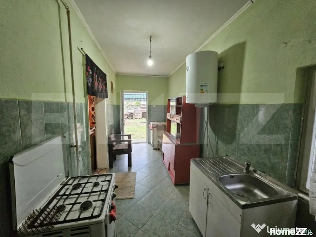Casă de vanzare, 94 mp, teren intravilan 2.698 mp, Cisteiu
