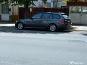Vând BMW seria 3 la preț bun negociabil în stare foarte bună 