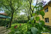 Imobil cu gradina verde, in ariere placuta, Tractorul, Braso