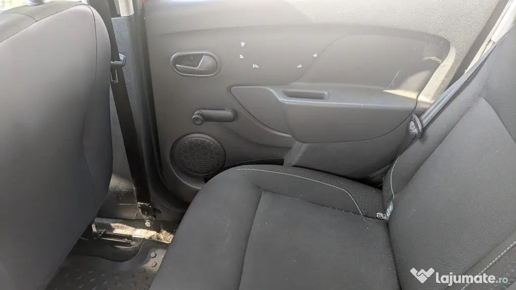 Dacia Sandero 2018 - Foarte buna intretinuta, *MOTOR STRICAT*