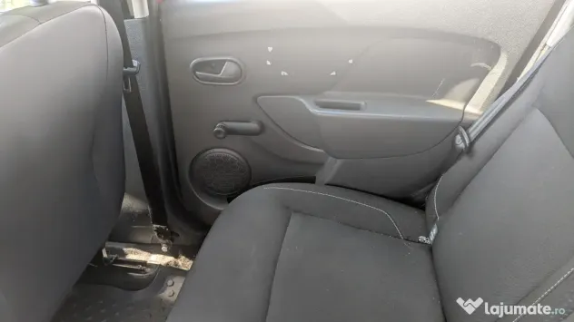 Dacia Sandero 2018 - Foarte buna intretinuta, *MOTOR STRICAT*