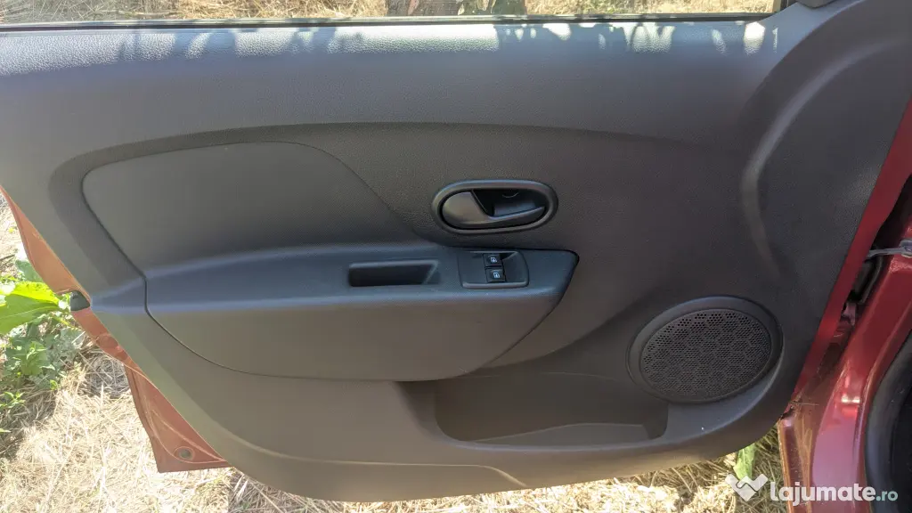 Dacia Sandero 2018 - Foarte buna intretinuta, *MOTOR STRICAT*