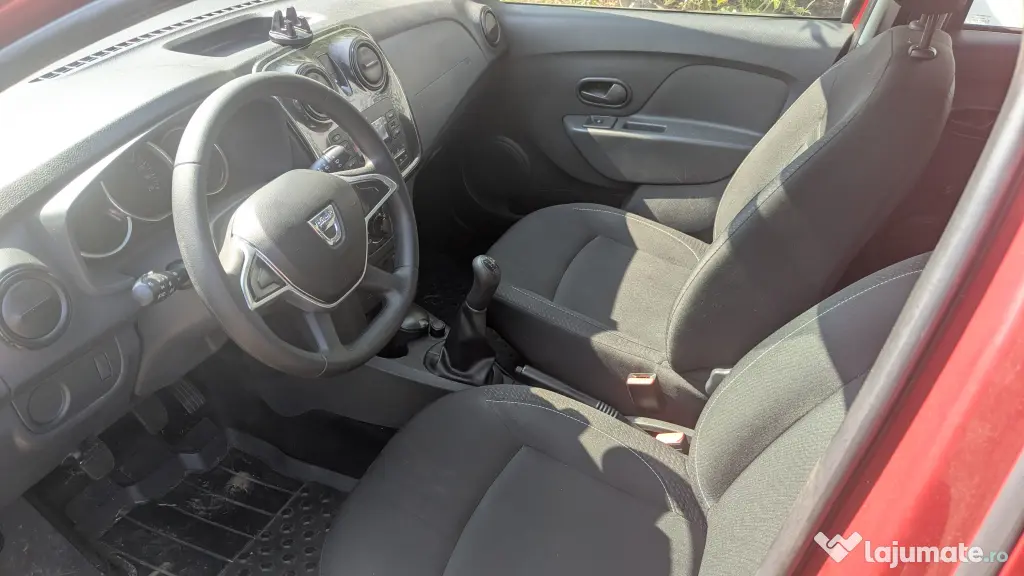 Dacia Sandero 2018 - Foarte buna intretinuta, *MOTOR STRICAT*