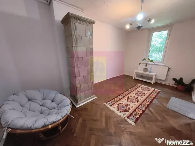 Casă la curte la câțiva pași de Calea Victoriei, 5 mi... - Bucuresti (Bucuresti-Ilfov)