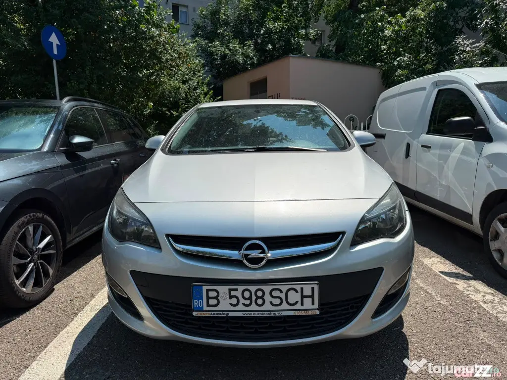 Opel Astra J Sedan 1.4 Turbo 140 CP 2018