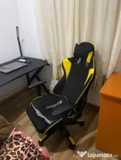 Scaun gaming ergonomic, Galben/Negru – Design modern, stare excelentă 
