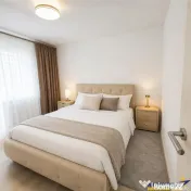 Apartament 3 camere, suprafata extinsa, decomandat, zona ver 