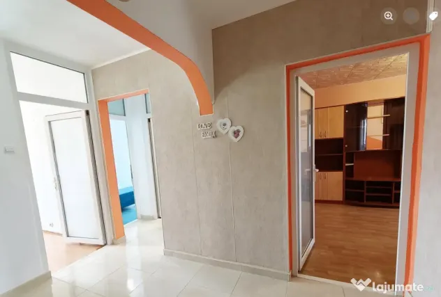 Apartament 3 camere | Decomandat | Boxa 7 mp | Zona Triaj