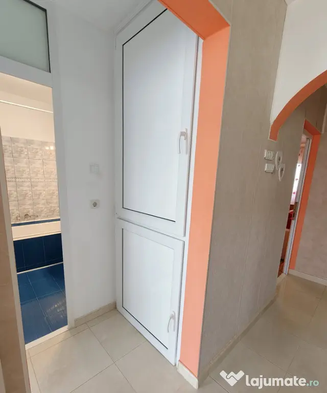 Apartament 3 camere | Decomandat | Boxa 7 mp | Zona Triaj