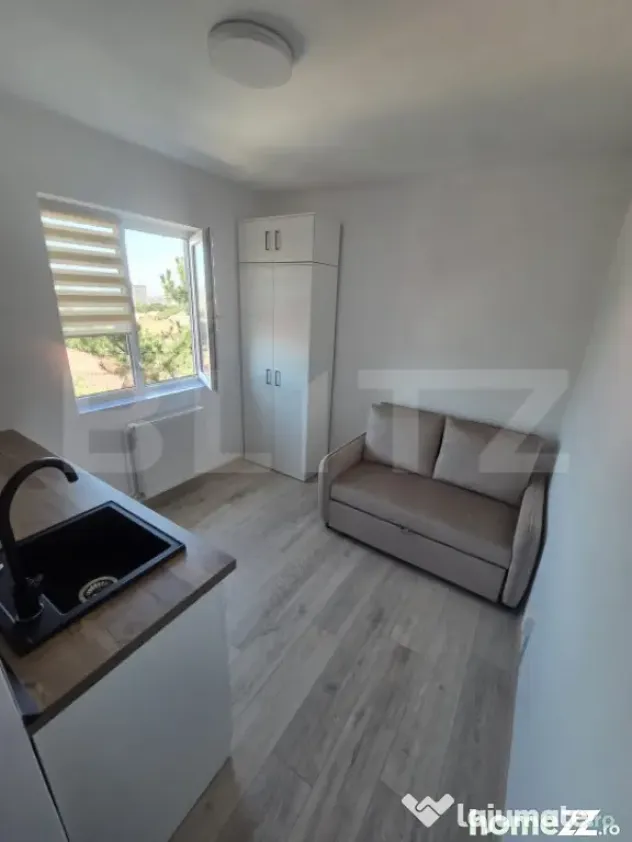 Garsonieră de vânzare, 12 mp, etaj intermediar, zona Gruia