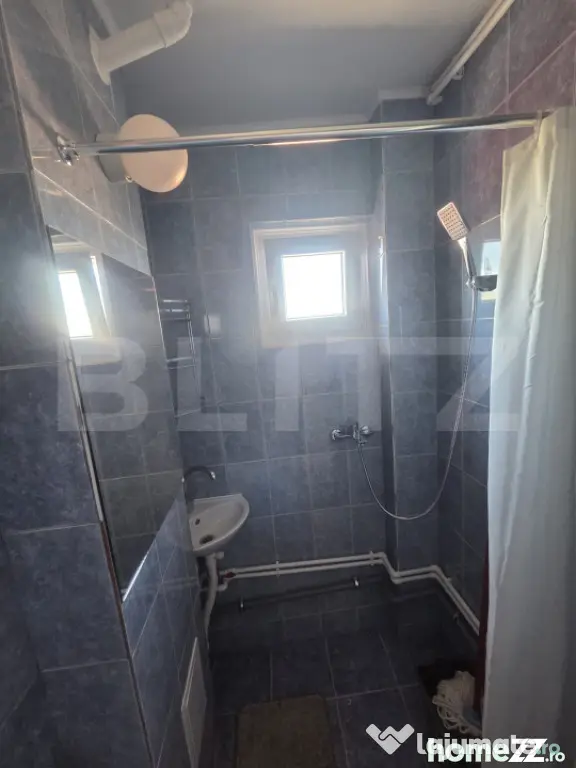 Garsonieră de vânzare, 12 mp, etaj intermediar, zona Gruia
