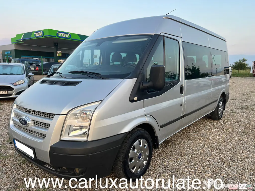 Ford Transit 8+1 LOCURI 2.2tdci/125cp 2014 TVA Deductibil