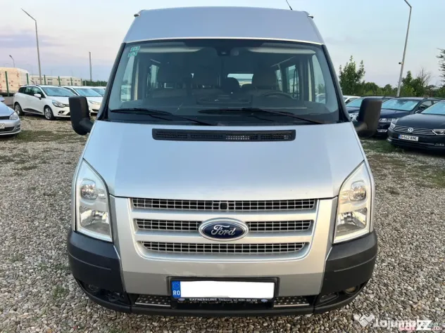 Ford Transit 8+1 LOCURI 2.2tdci/125cp 2014 TVA Deductibil
