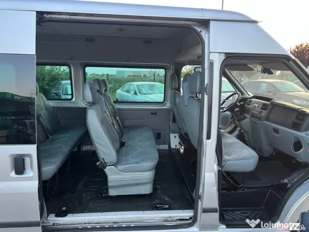 Ford Transit 8+1 LOCURI 2.2tdci/125cp 2014 TVA Deductibil