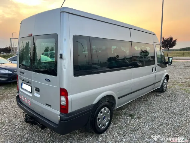 Ford Transit 8+1 LOCURI 2.2tdci/125cp 2014 TVA Deductibil