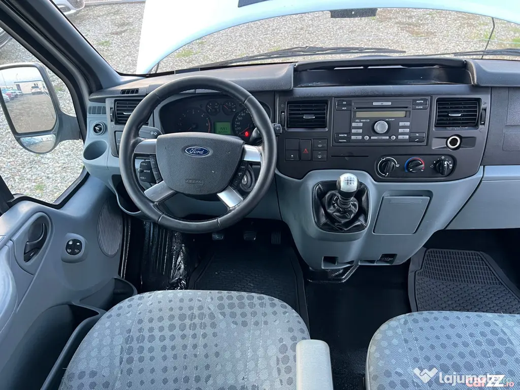 Ford Transit 8+1 LOCURI 2.2tdci/125cp 2014 TVA Deductibil