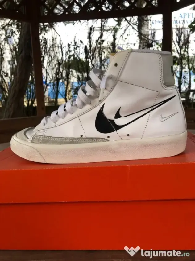 Bascheți Nike originali
