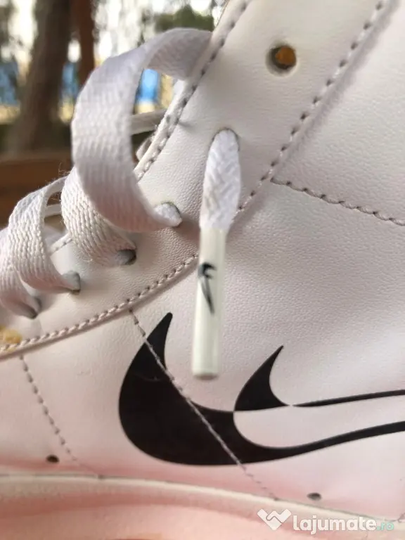 Bascheți Nike originali