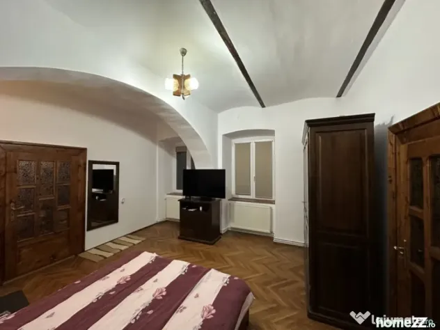Apartament 3 camere semidecomandate, Central - Sibiu (Sibiu)