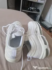 Adidasi Nike ORIGINALI LONDRA
