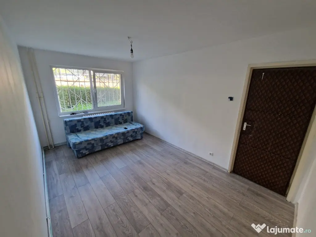 P.F apartament 3 camere,2 bai decomandat,65m 0% comision,Manastur